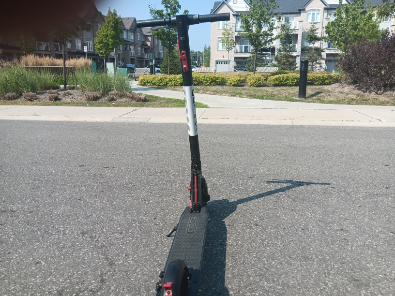 Gotrax GXL V2 Electric Scooter - photo 2