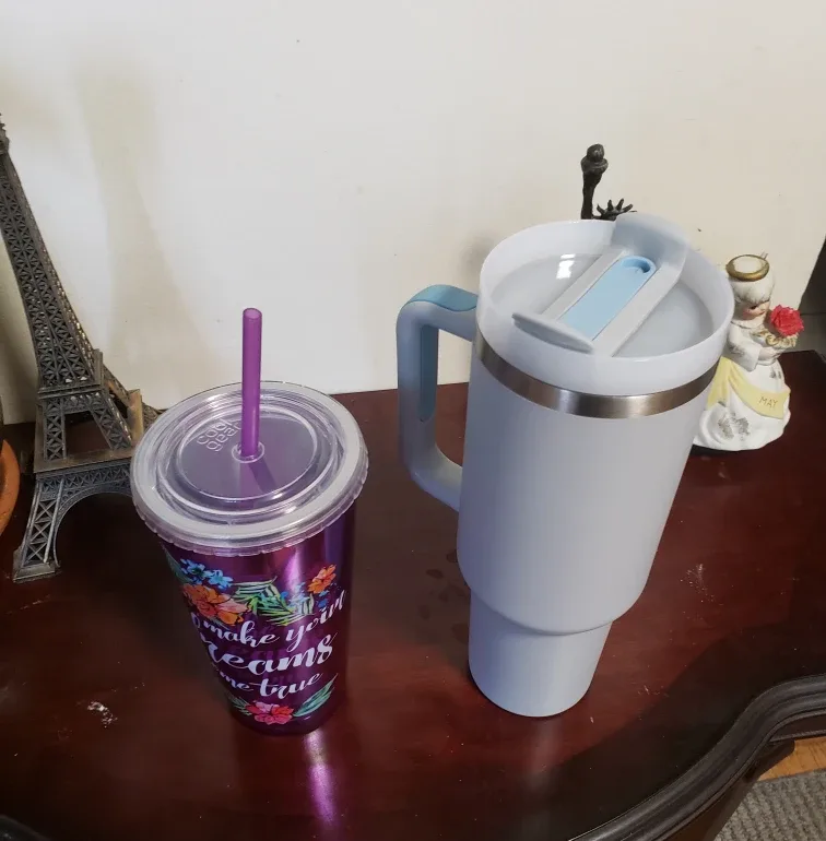 Two Assorted Tumblers image indicator(2)