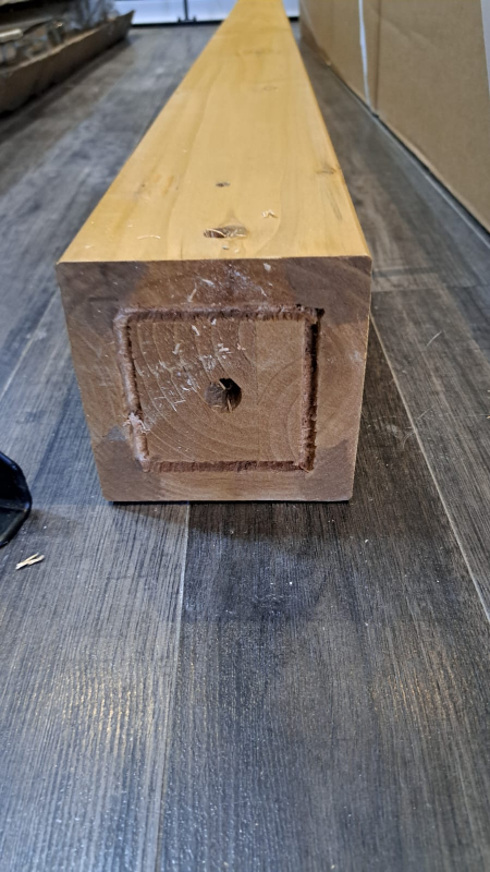 Wood post - photo 3