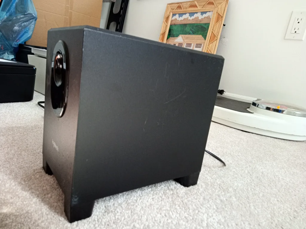 Logitech Z313 Subwoofer Speaker System image indicator(3)