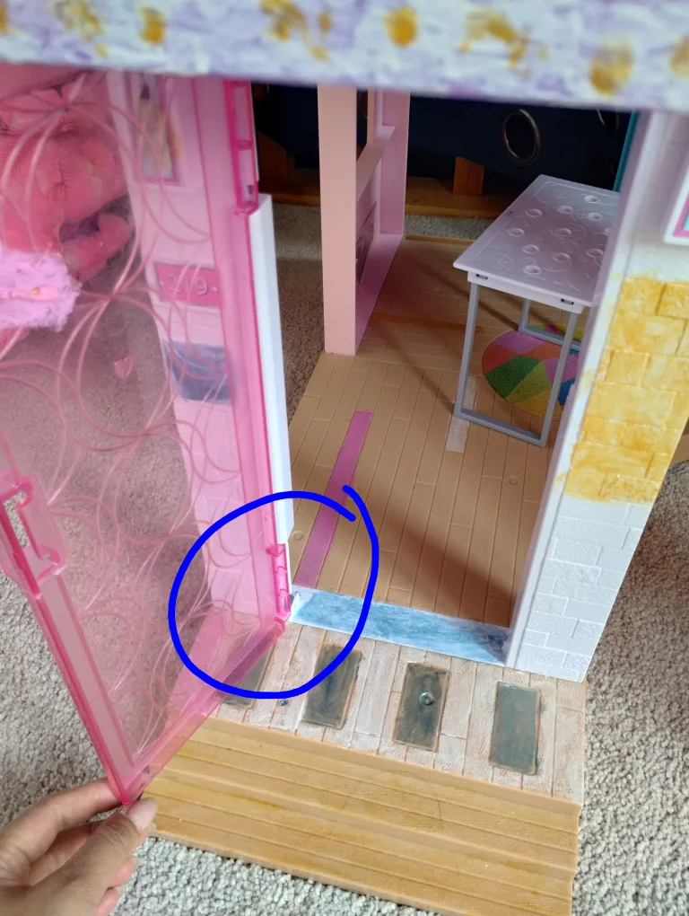 Barbie Dreamhouse Dollhouse FREE! image indicator(5)