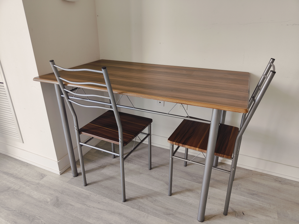 Dining Table with 2 Chairs