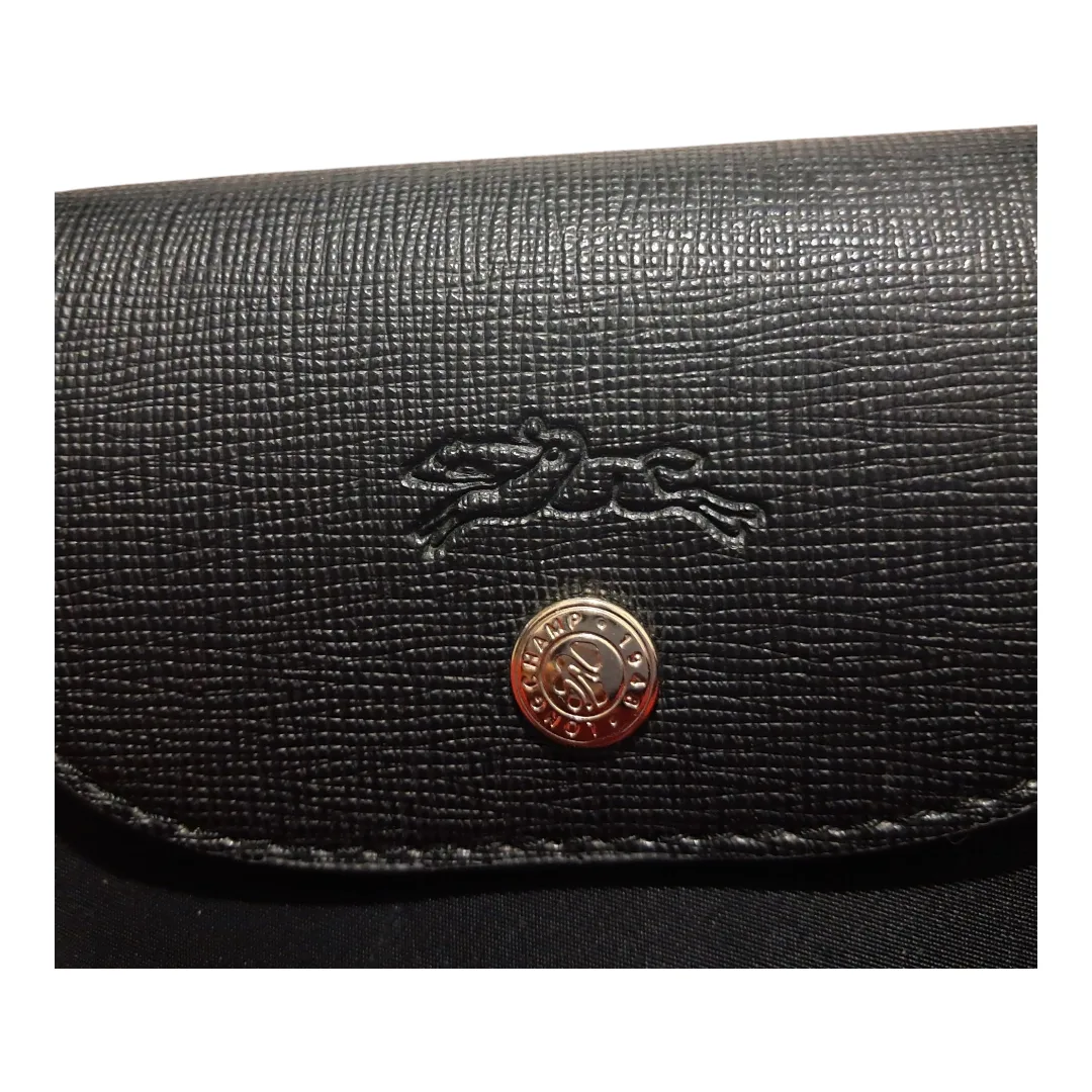 Longchamp Black Handbag image indicator(4)