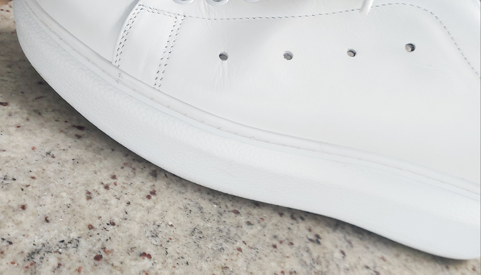 Q2 White Leather Sneakers Size 9 - photo 3