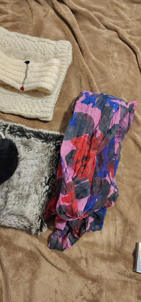 Cozy Winter Accessories Set/Bundle thumbnail