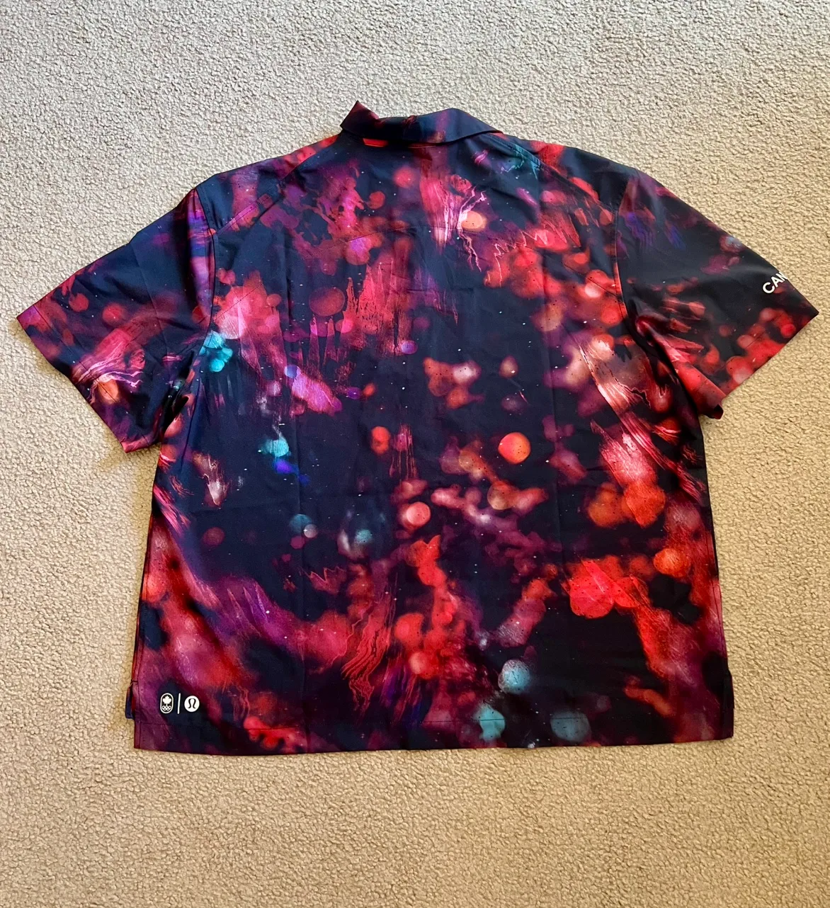 LULULEMON Team Canada Women's Button-Down Shirt image indicator(9)