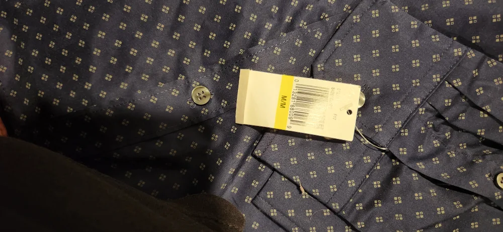 Van Heusen Dress Shirt Size 16-16.5 image indicator(6)