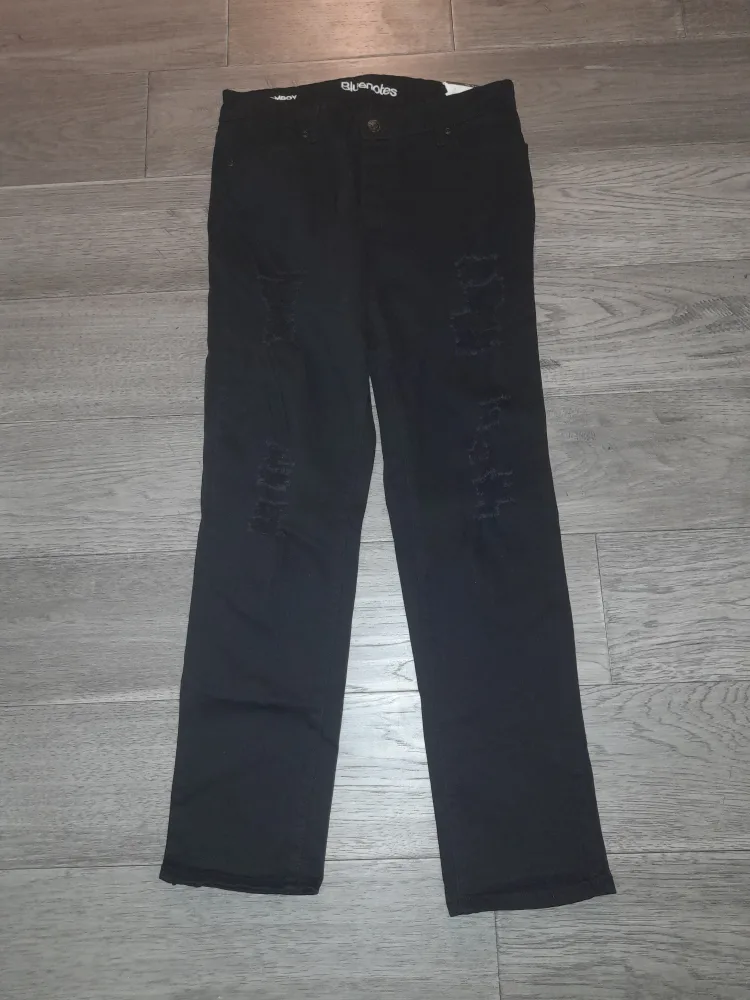 Bluenotes Tomboy Low Rise Jeans - Size 29 thumbnail