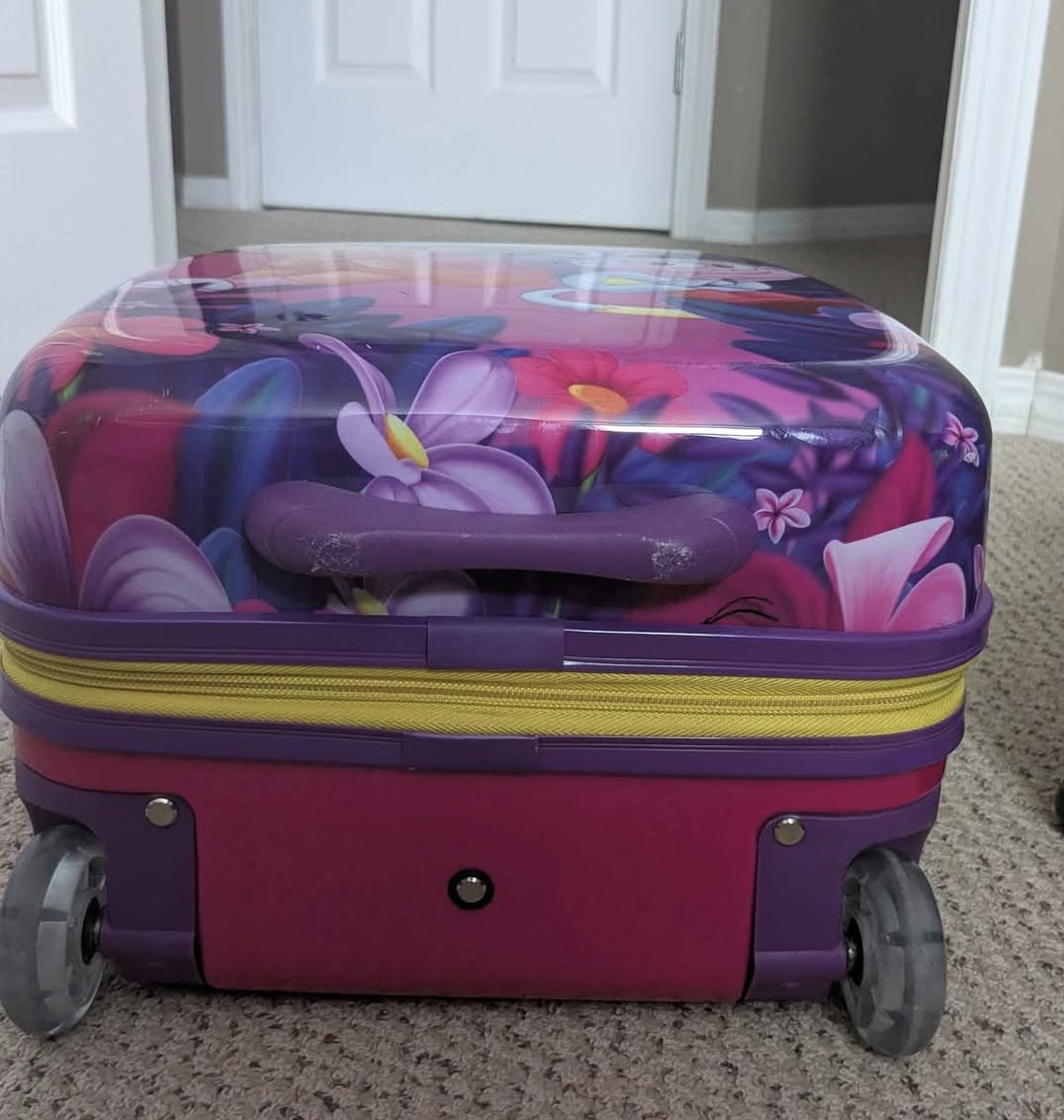 Kids Carry-on luggage - photo 3
