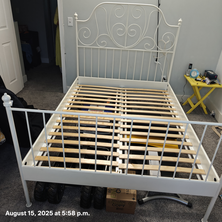 IKEA Luroy Bed Frame - White - photo 4