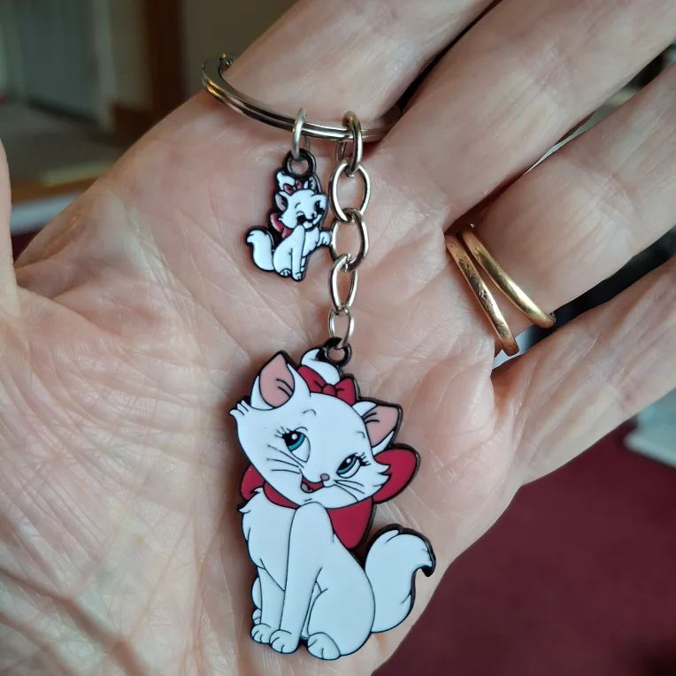 Marie Keychain thumbnail