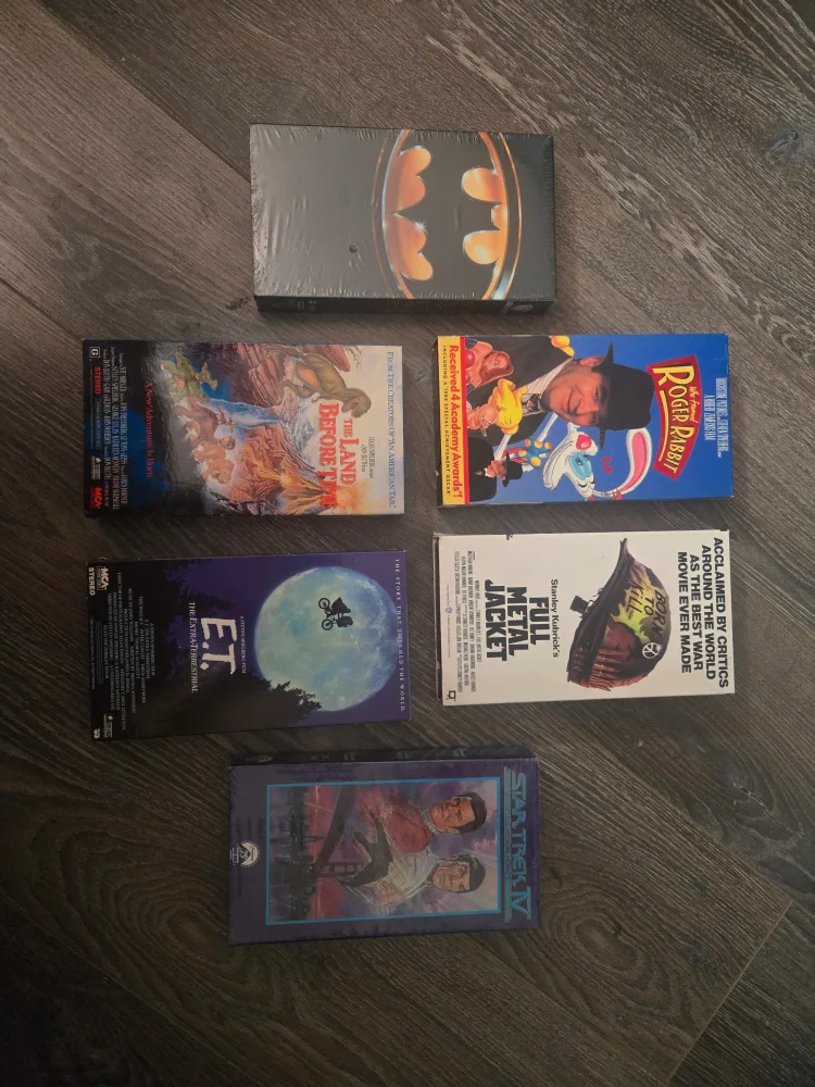 Vintage VHS Tapes: Batman, E.T., Star Trek & More! thumbnail