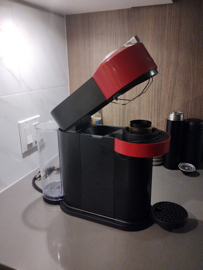 Nespresso Vertuo Next Coffee Machine - photo 3