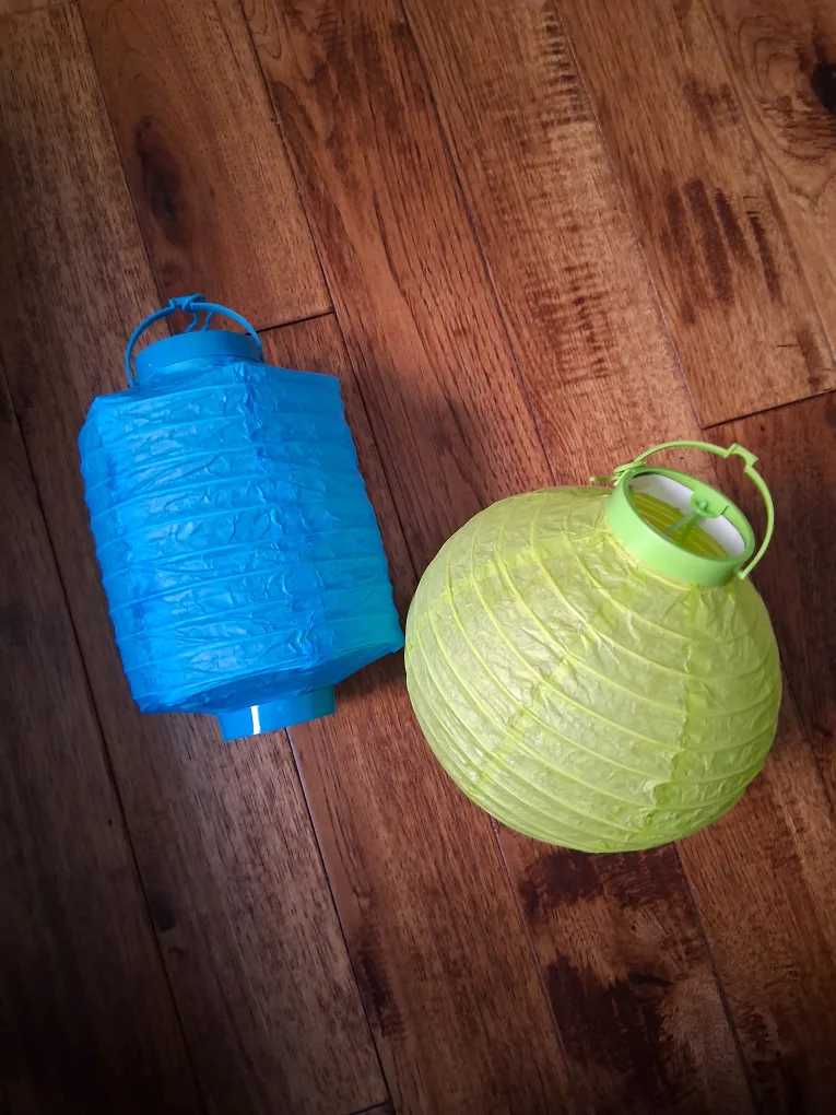 pepper lantern lamps thumbnail