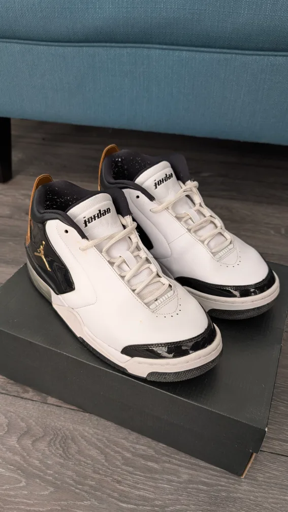 Jordan Big Fund PRM Size 9 Shoes image indicator(3)