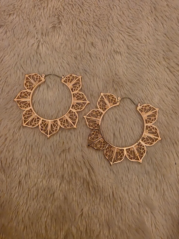 Rose Gold Floral Hoop Earrings thumbnail