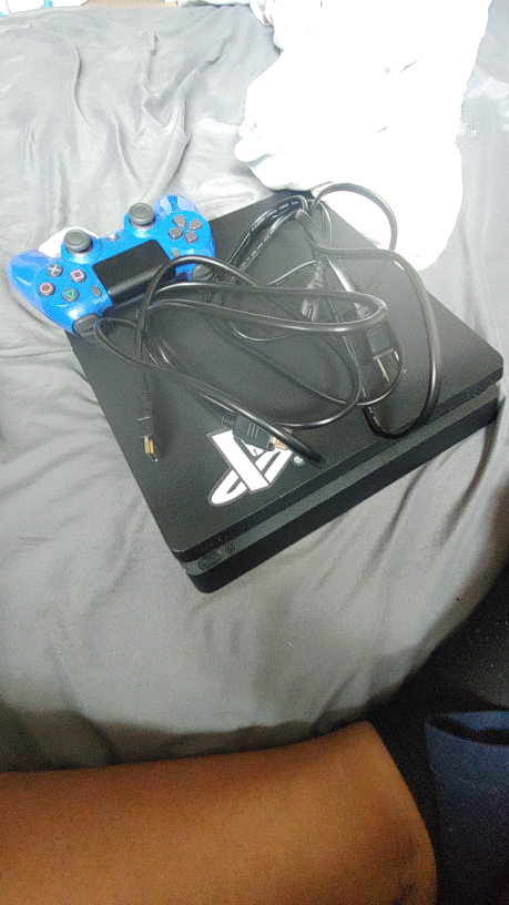 PlayStation 4 Console with Controller