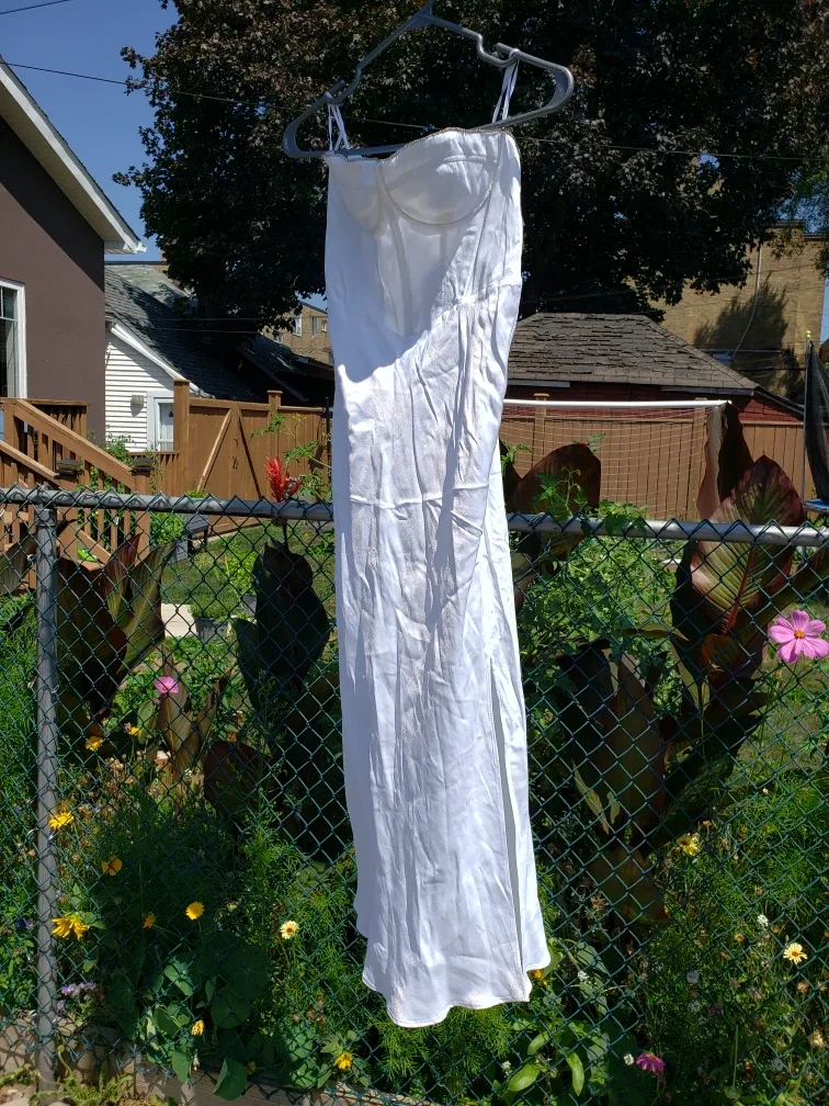 New Zara xs image indicator(2)