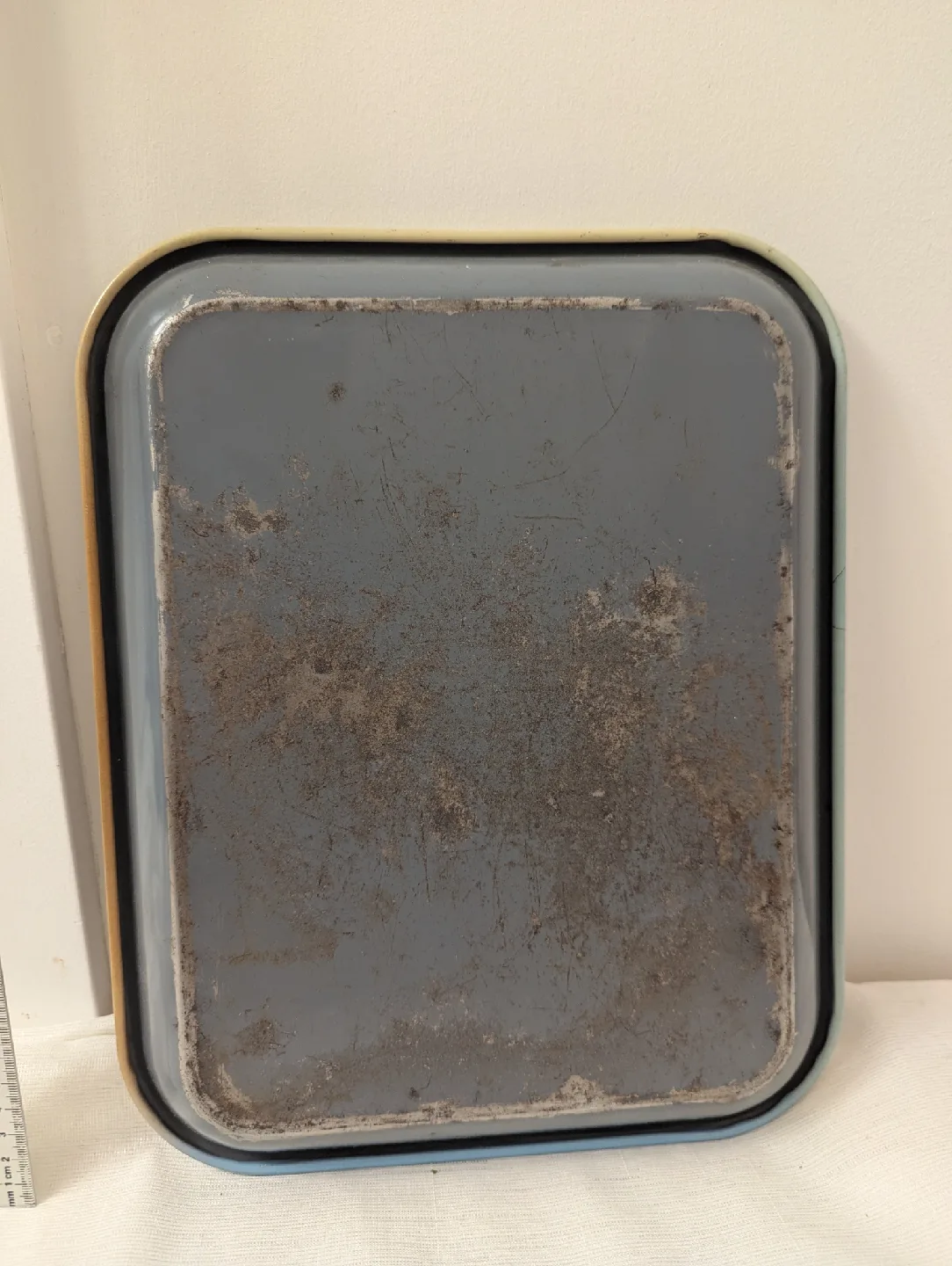 Vintage 1953 Coca-Cola Menu Girl Serving Tray image indicator(3)