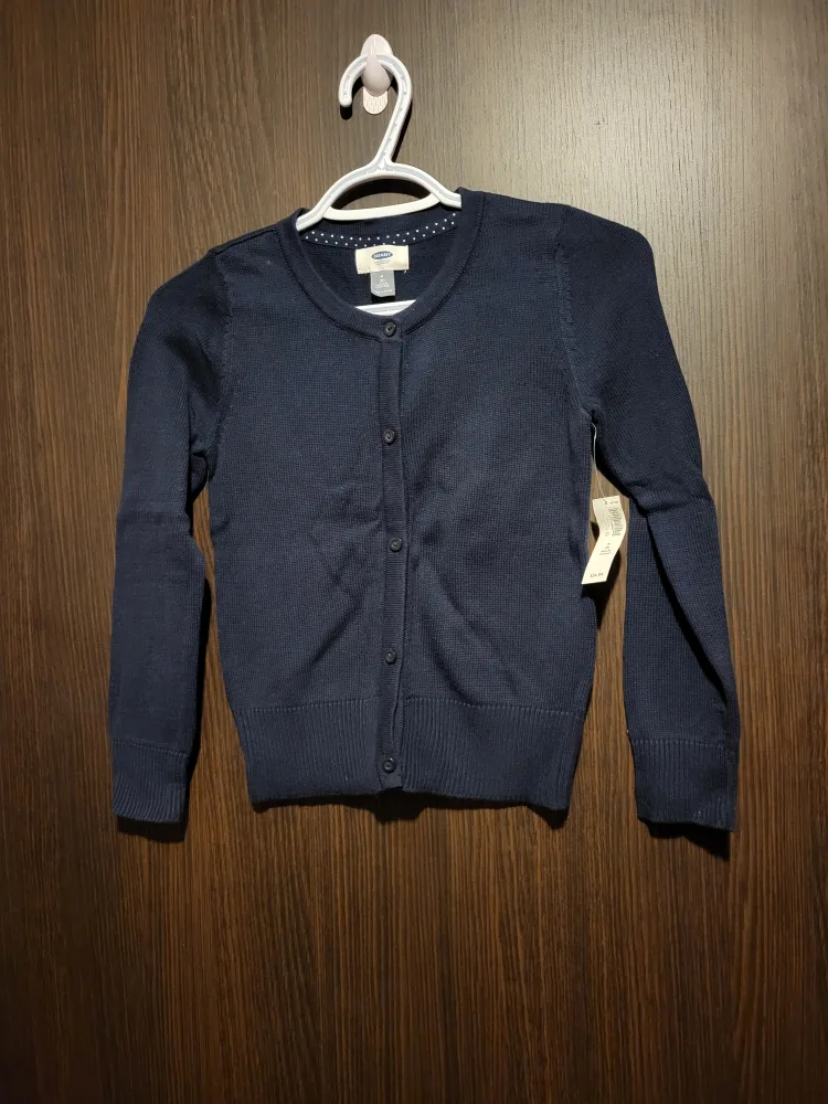 Uniform Bundle Size: Medium image indicator(3)