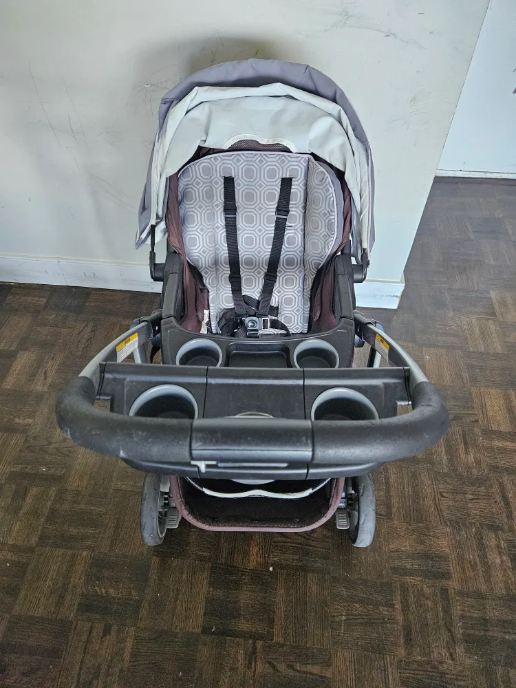 Graco Stroller - Good Condition! Ready to use. image indicator(9)