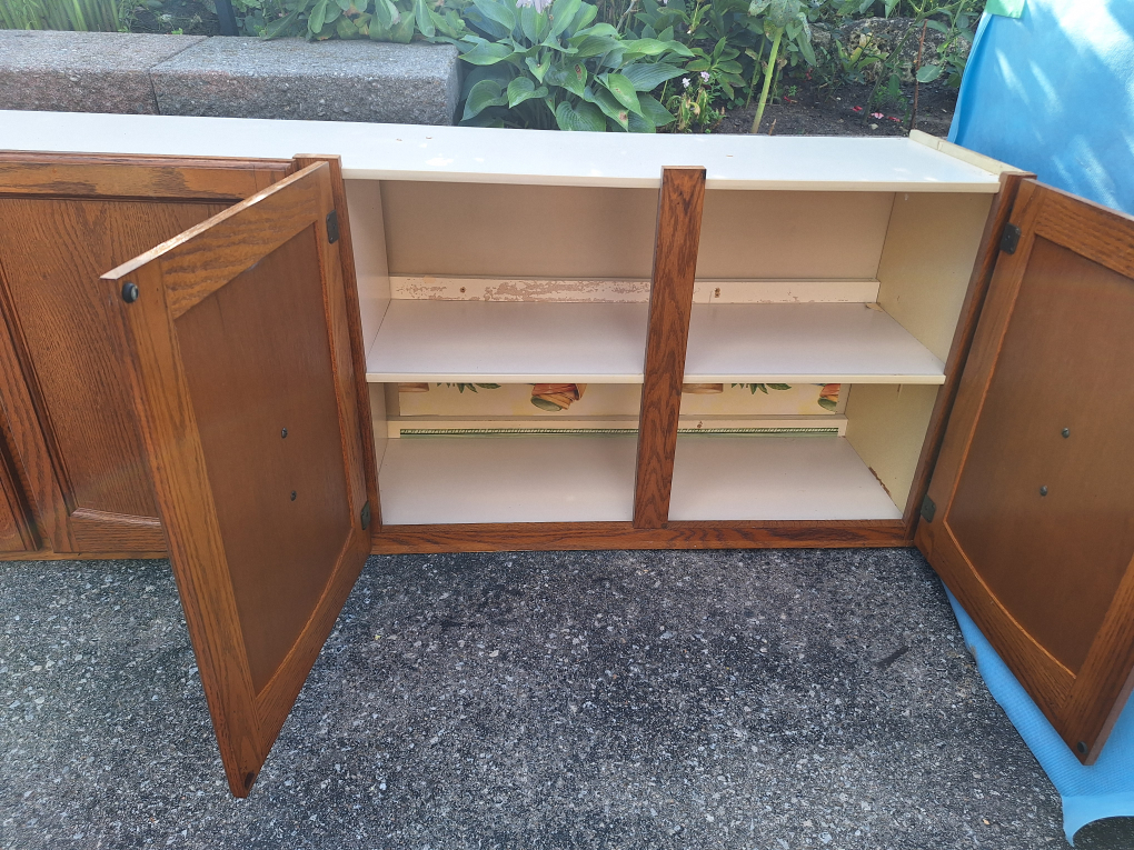 Oak  Kitchen Cabinet with Doors and Shelves - photo 4