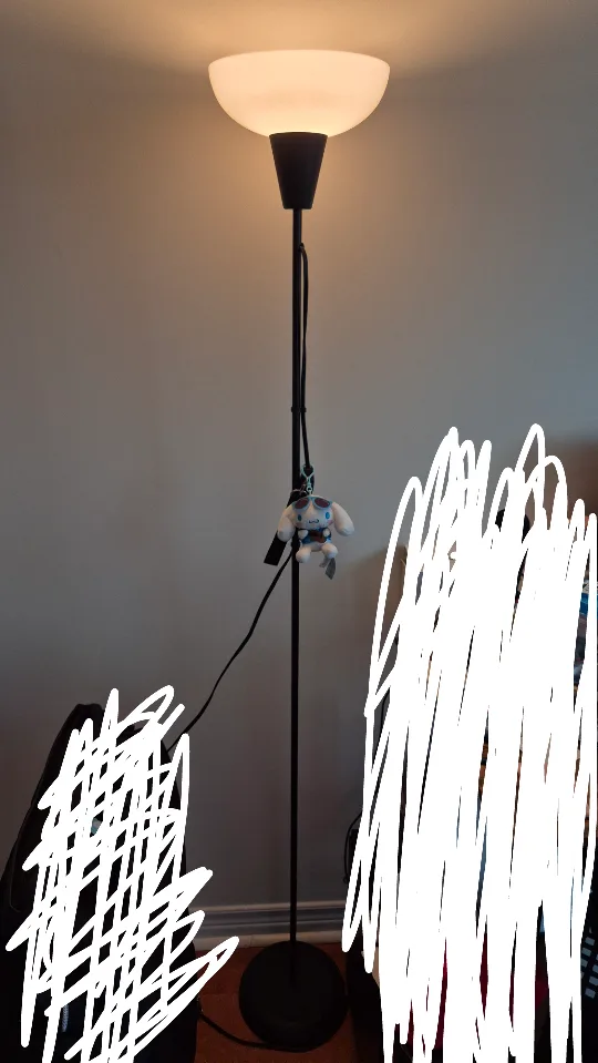 *Moving Out Sale* Lamps for free thumbnail