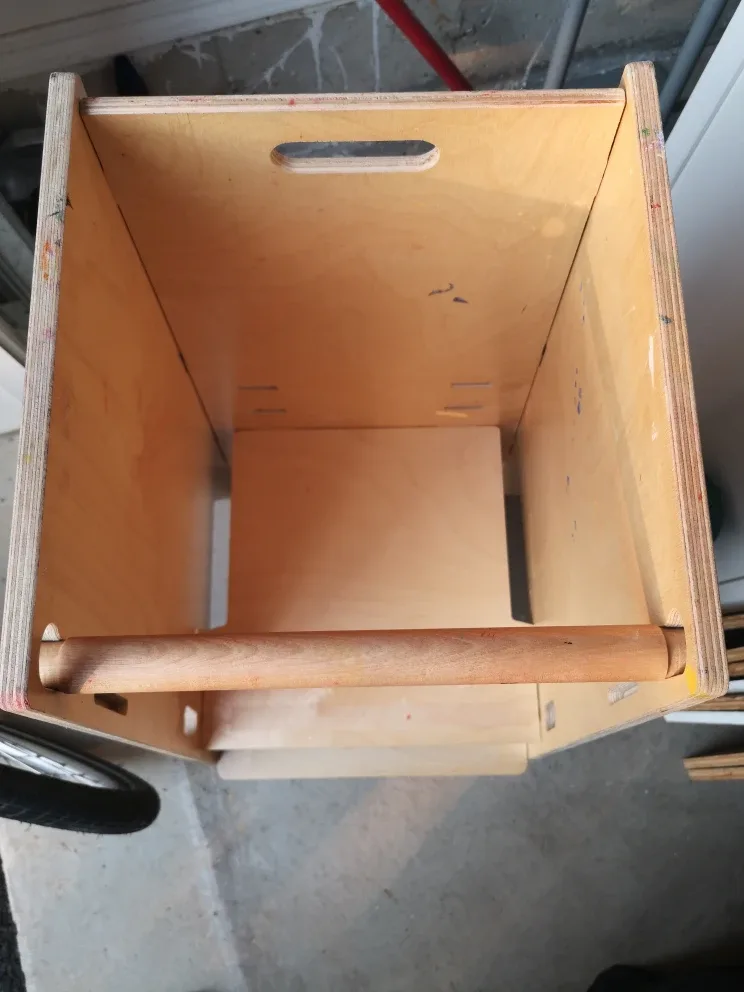 Wooden Kids Learning Tower image indicator(2)