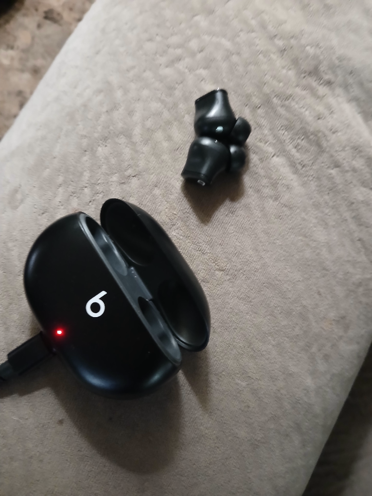 Beats Studio Buds - Black - photo 2