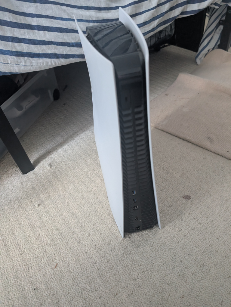 PlayStation 5 disc version. - photo 3