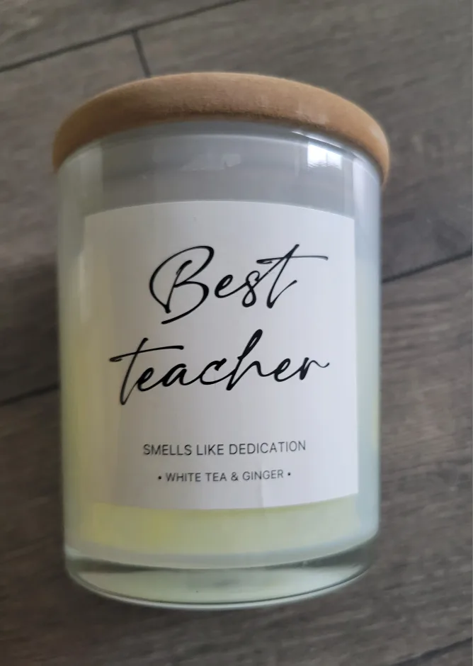 Best Teacher Candle thumbnail