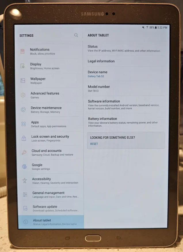 Samsung Galaxy Tab S2 - 9.7" thumbnail