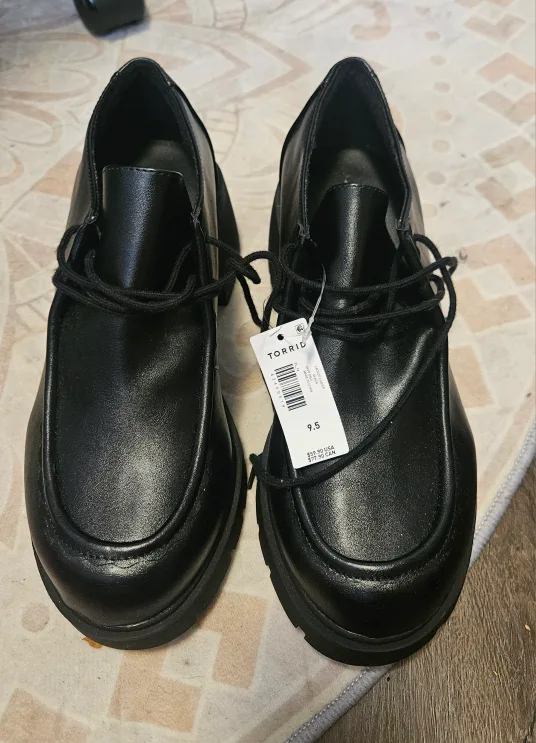 Moving Sale - Platform Oxford Shoes image indicator(2)