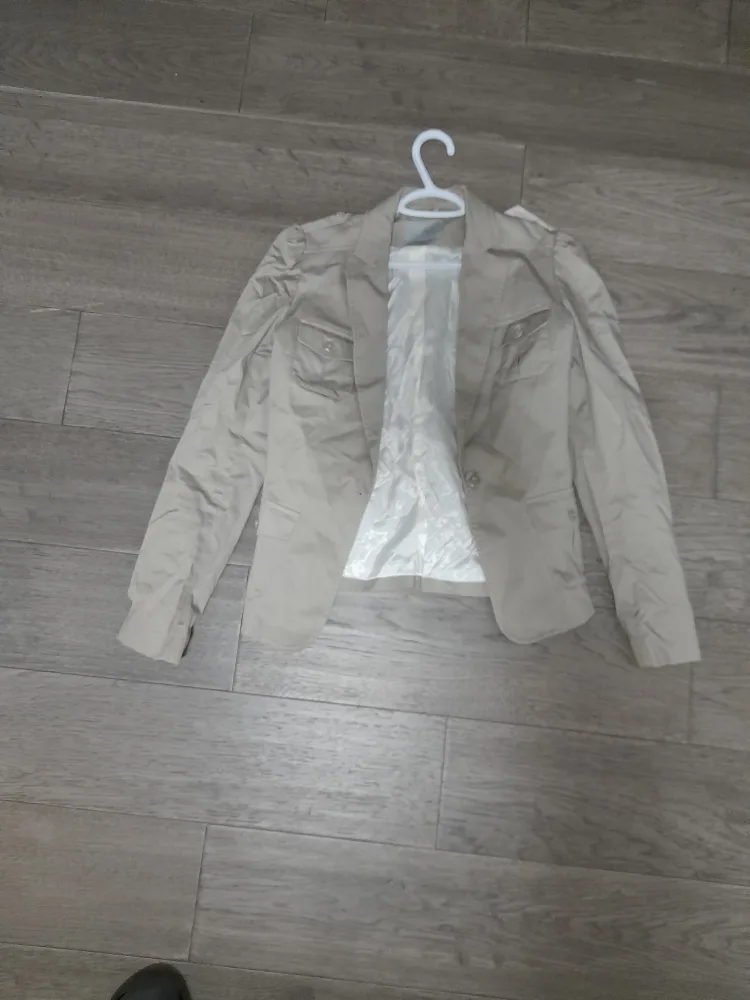 Beige Blazer thumbnail