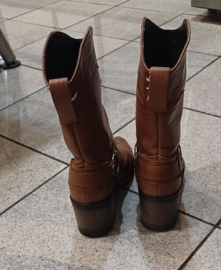 Julietta Brown Leather Cowboy Boots image indicator(3)