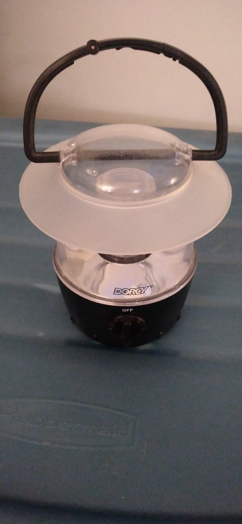 🥕Dorcy LED Mini 7" Lantern, camping - 4AA batteries - 10🥕 - photo 2