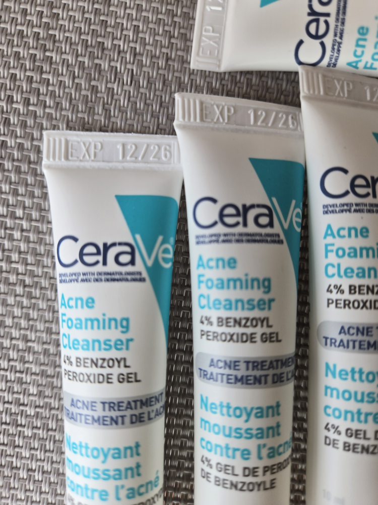CeraVe Acne Foaming Cleanser, New - photo 2