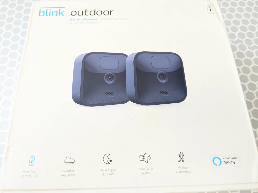 Blink Outdoor Security Camera 2 PACK thumbnail