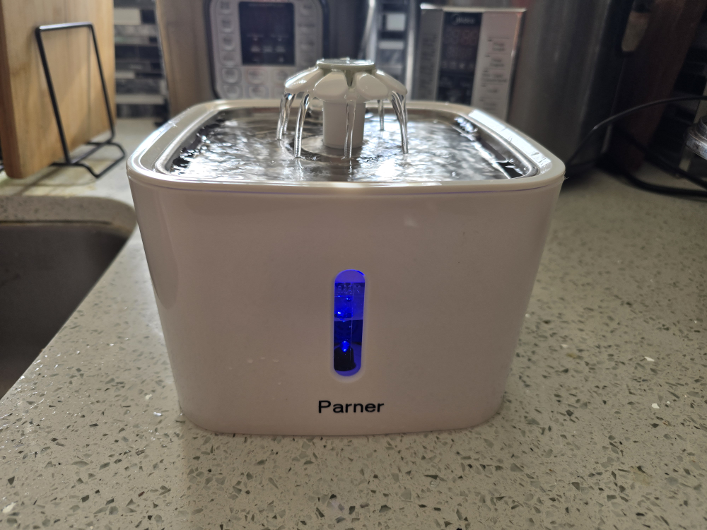 Parner Pet Water Fountain - photo 2