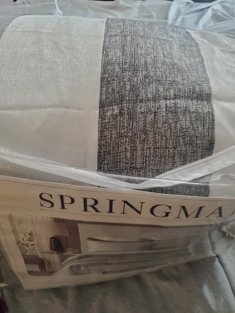 Springmaid King Luxury Jacquard Comforter Set - NEW thumbnail