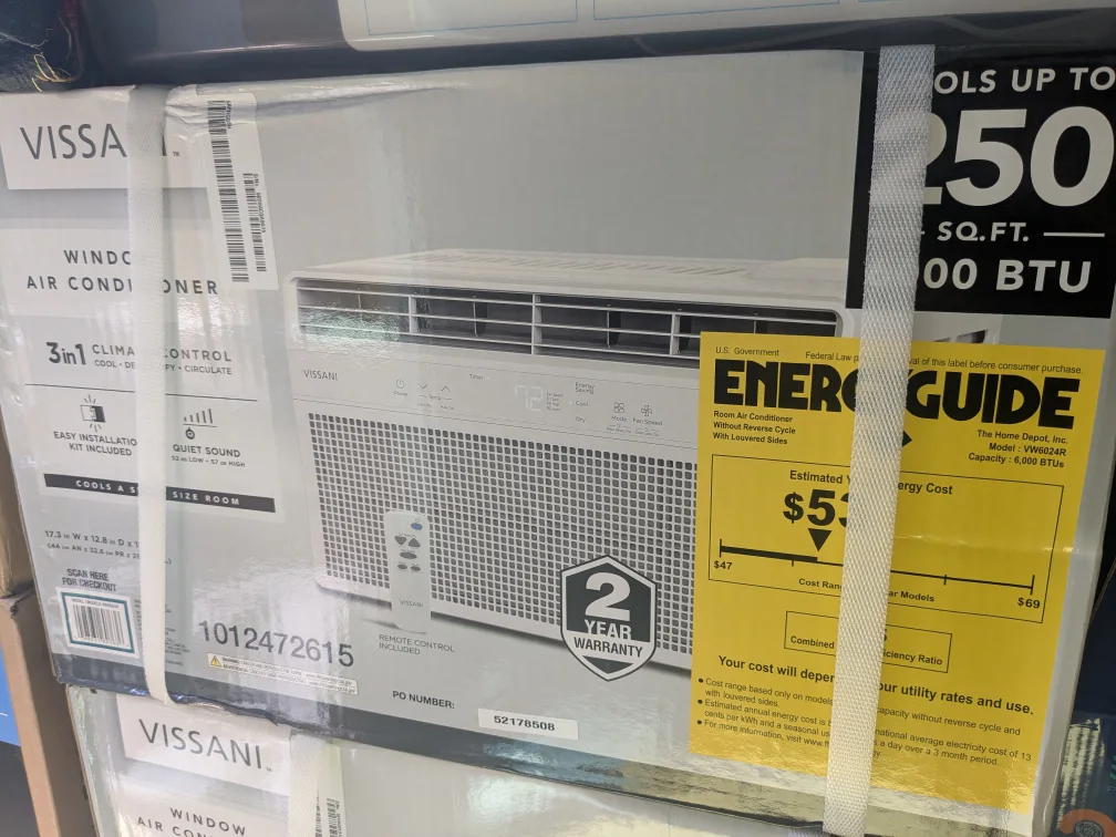 Vissani 6,000 BTU Remote Control Window AC Unit thumbnail