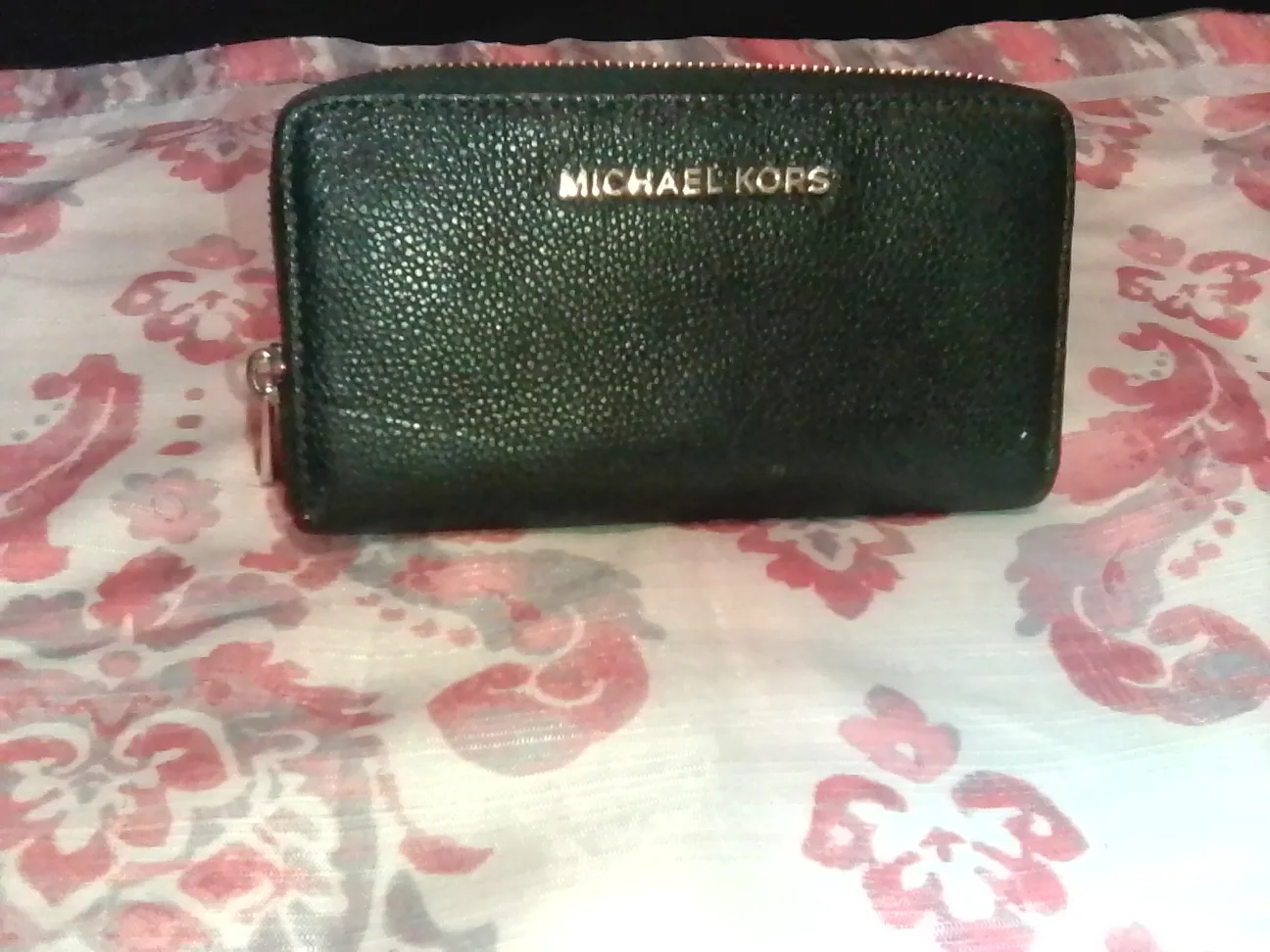 Michael Kors Black Leather Wallet thumbnail