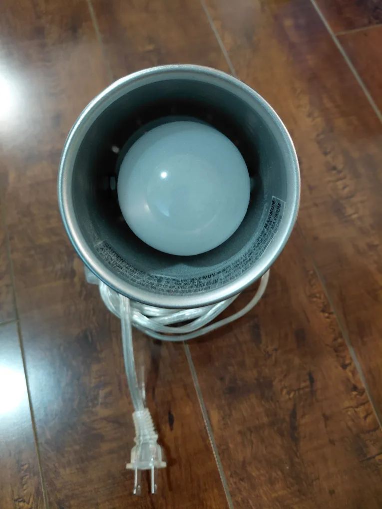 TODAY ONLY: Task lamp, silver image indicator(2)