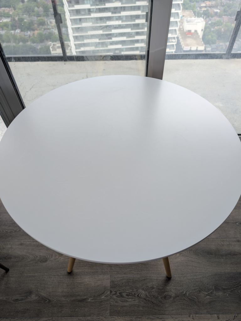 Round White Dining Table - photo 3