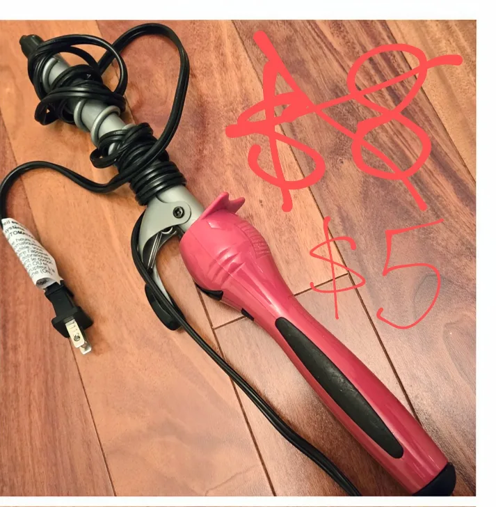 Curling Iron - Pink thumbnail