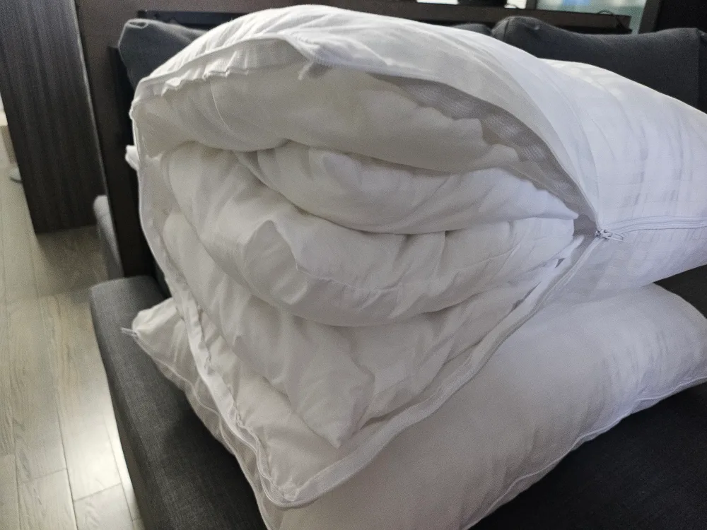 Two Adjustable White Pillows thumbnail