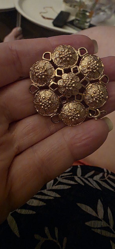Vintage Sarah Coventry Gold-Tone Brooch