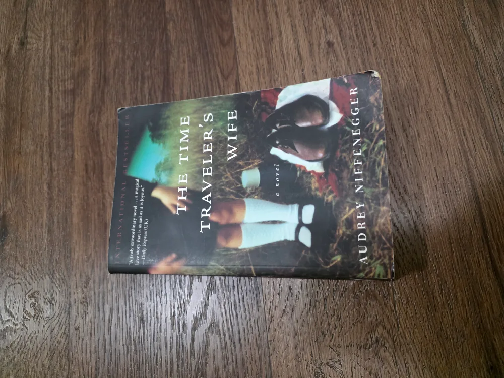 The Time Traveler's Wife by Audrey Niffenegger thumbnail