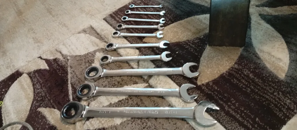 GearWrench Ratcheting Wrench Set thumbnail