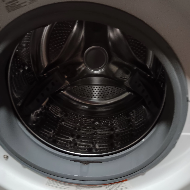 LG TrueSteam Washing Machine - photo 3